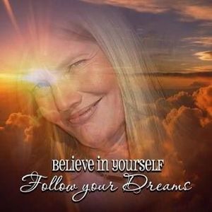 Meet your Posher, Becky